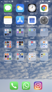 monteren terras Seraph Handige tip: al je apps in mappen ordenen op iPhone - Digivaardigindezorg